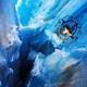 Imagen para el artículo titulado Este dron puede explorar dentro de glaciares y cuevas para ayudar a realizar rescates